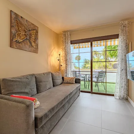 Windsor Park Brand New * Costa Adeje (Tenerife)