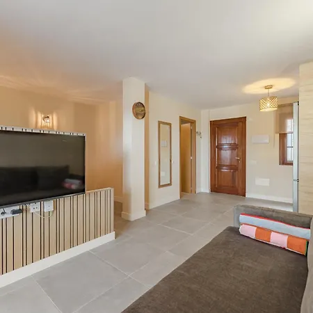 Apartment Windsor Park Brand New